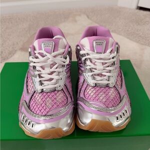 New Bottega Veneta Gloss Silver Sneakers